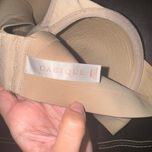 Cacique 36DD (36E) Set of 3 Bras - Picture 5 of 5